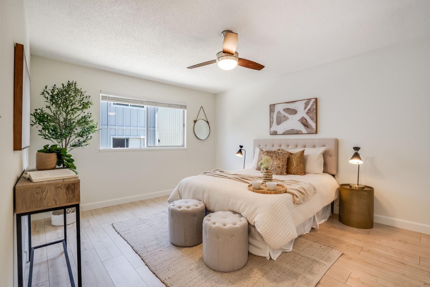 255 S Rengstorff AVE 135