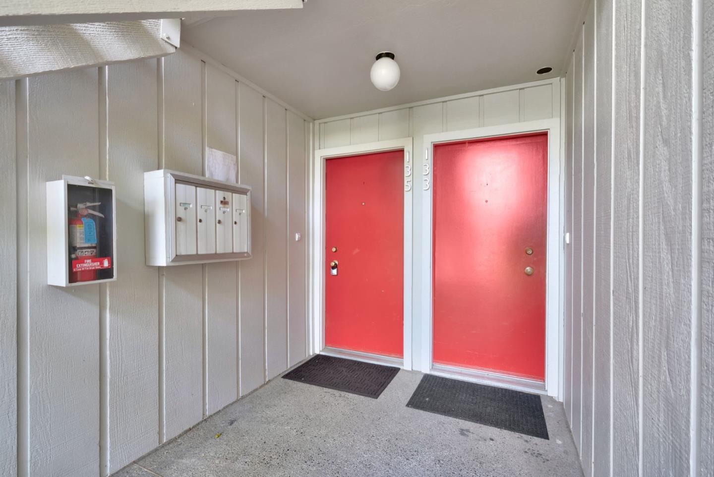 255 S Rengstorff AVE 135