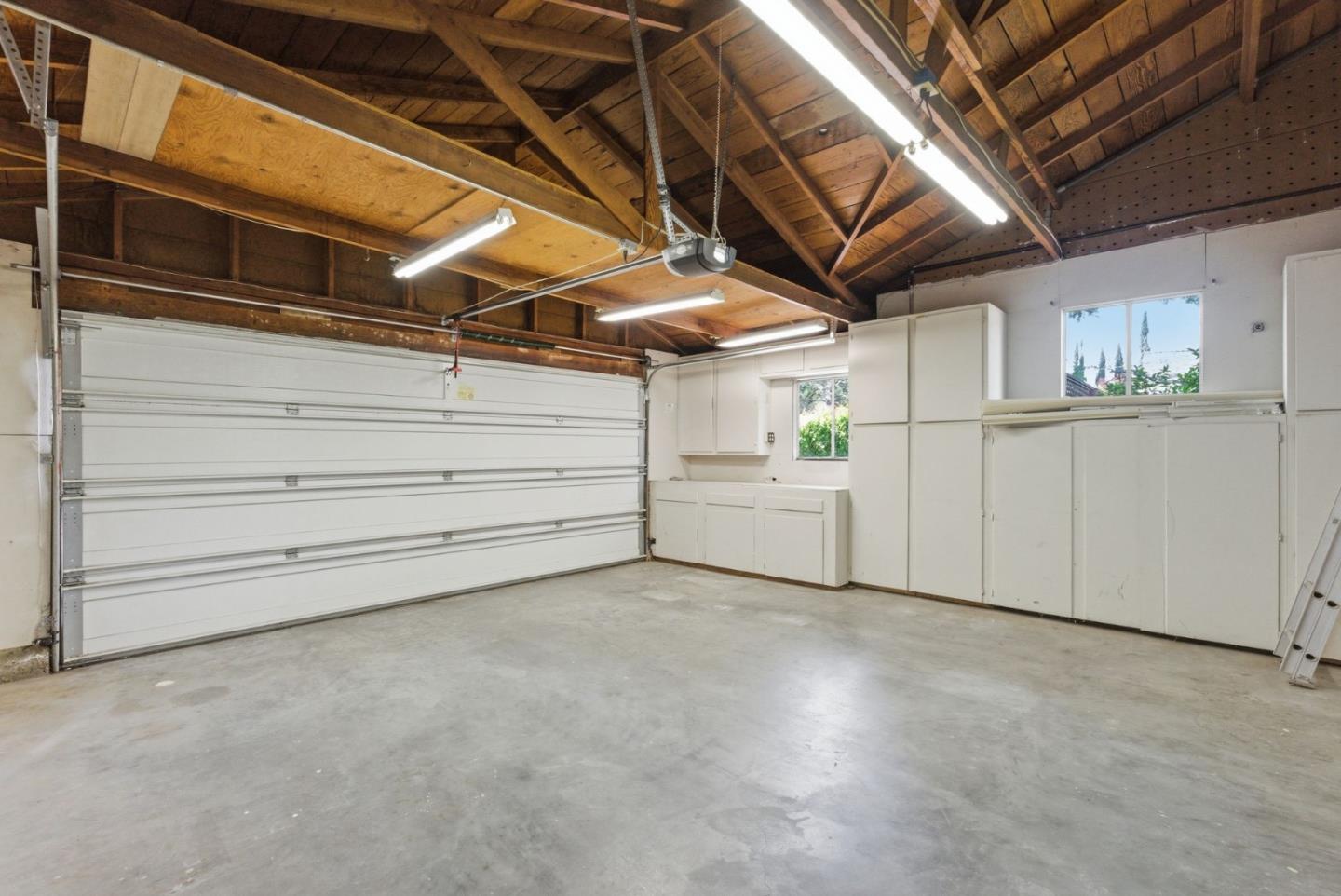 330 South El Monte Avenue