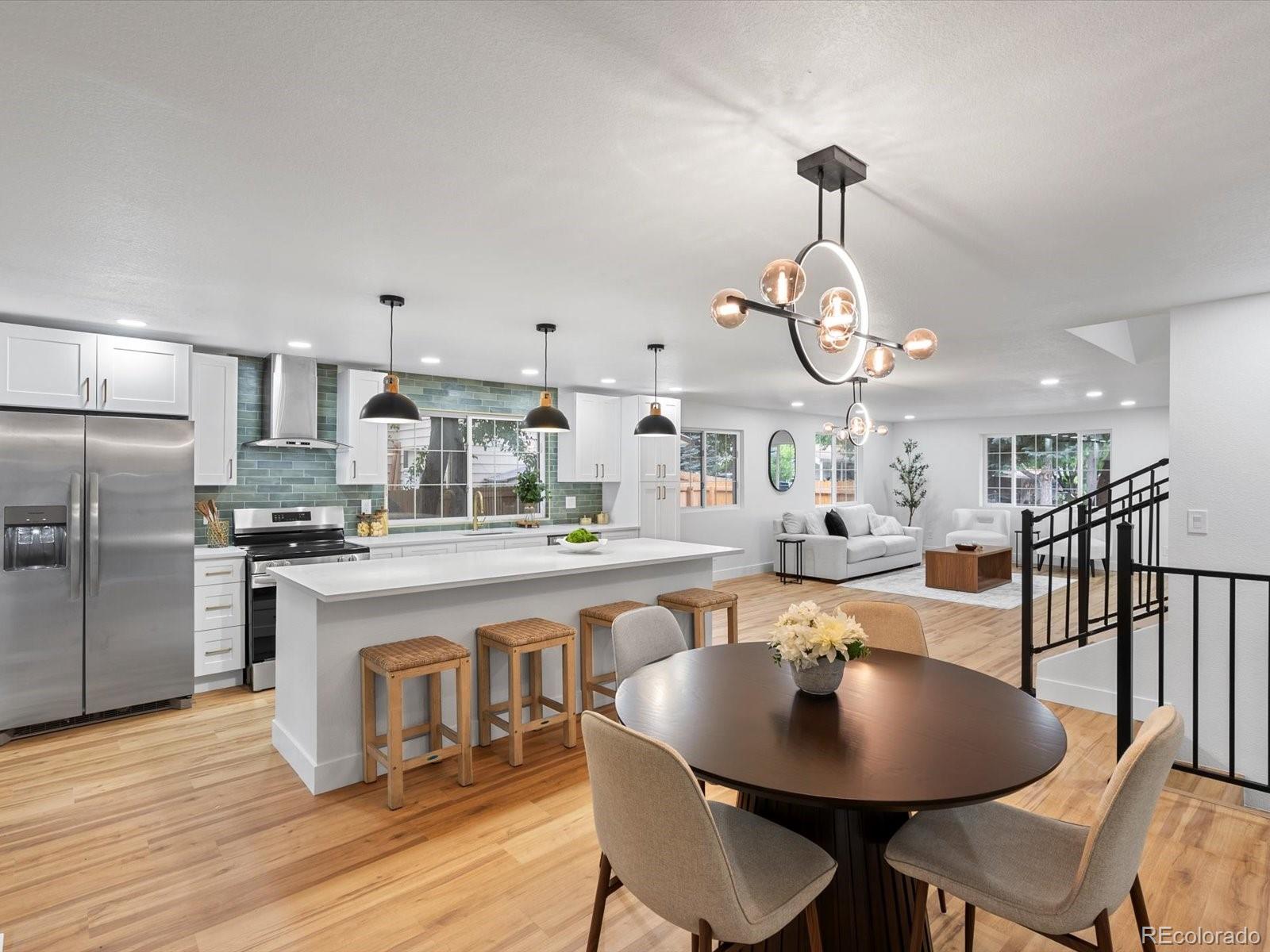 9628 W 74th Place