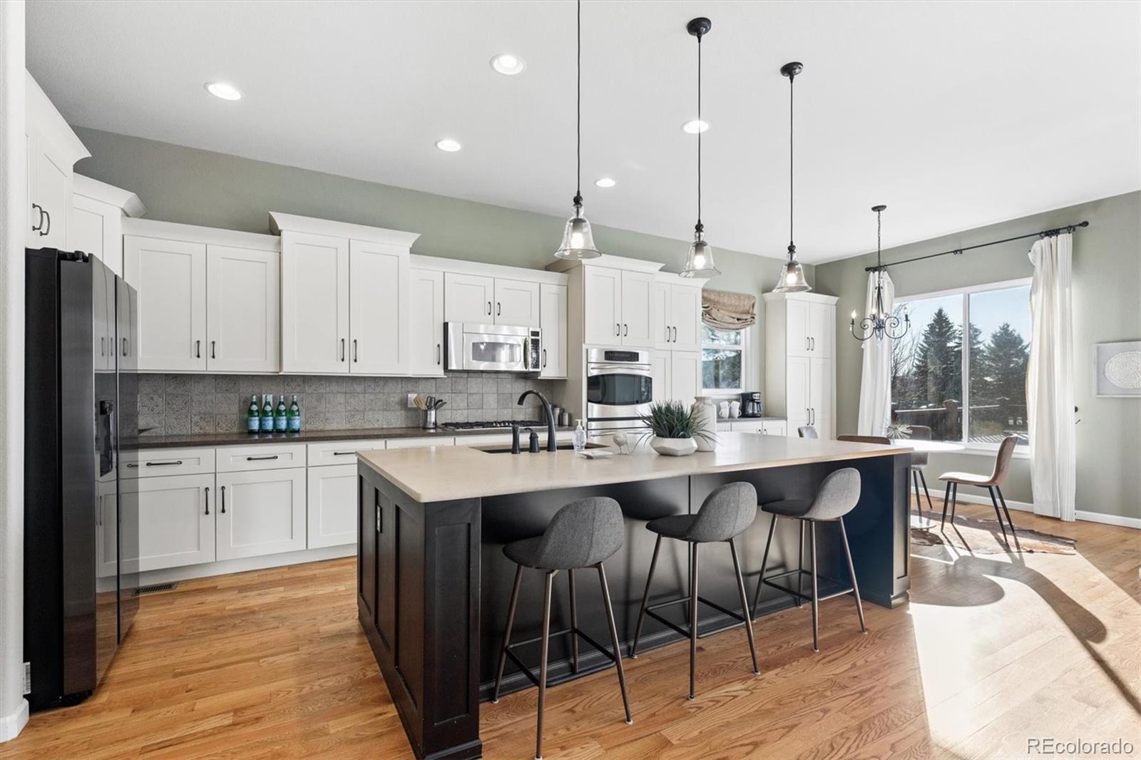 25412 E Quarto Place