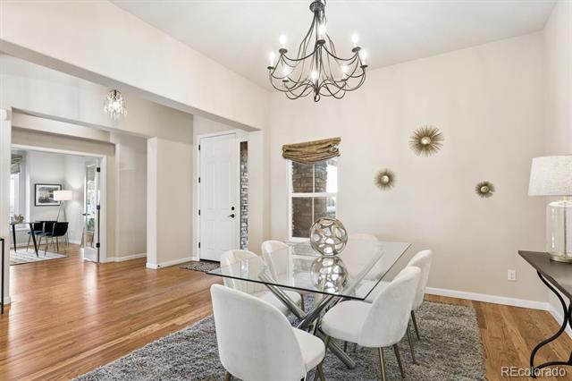 25412 E Quarto Place