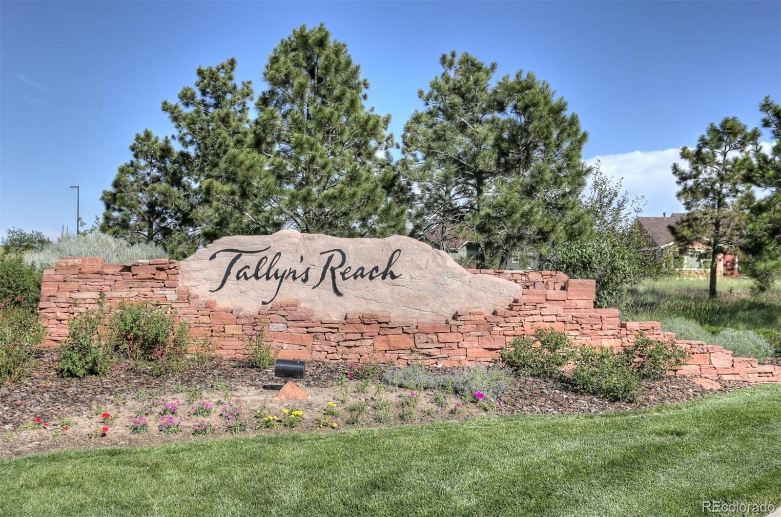 25412 E Quarto Place