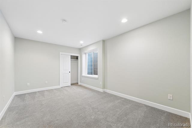 25412 E Quarto Place