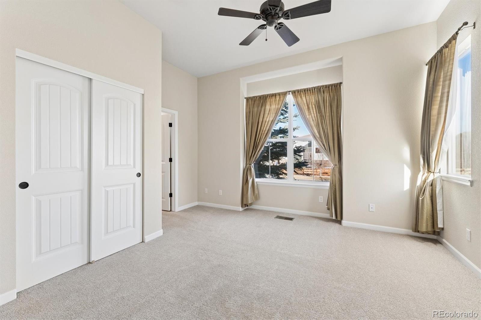 25412 E Quarto Place