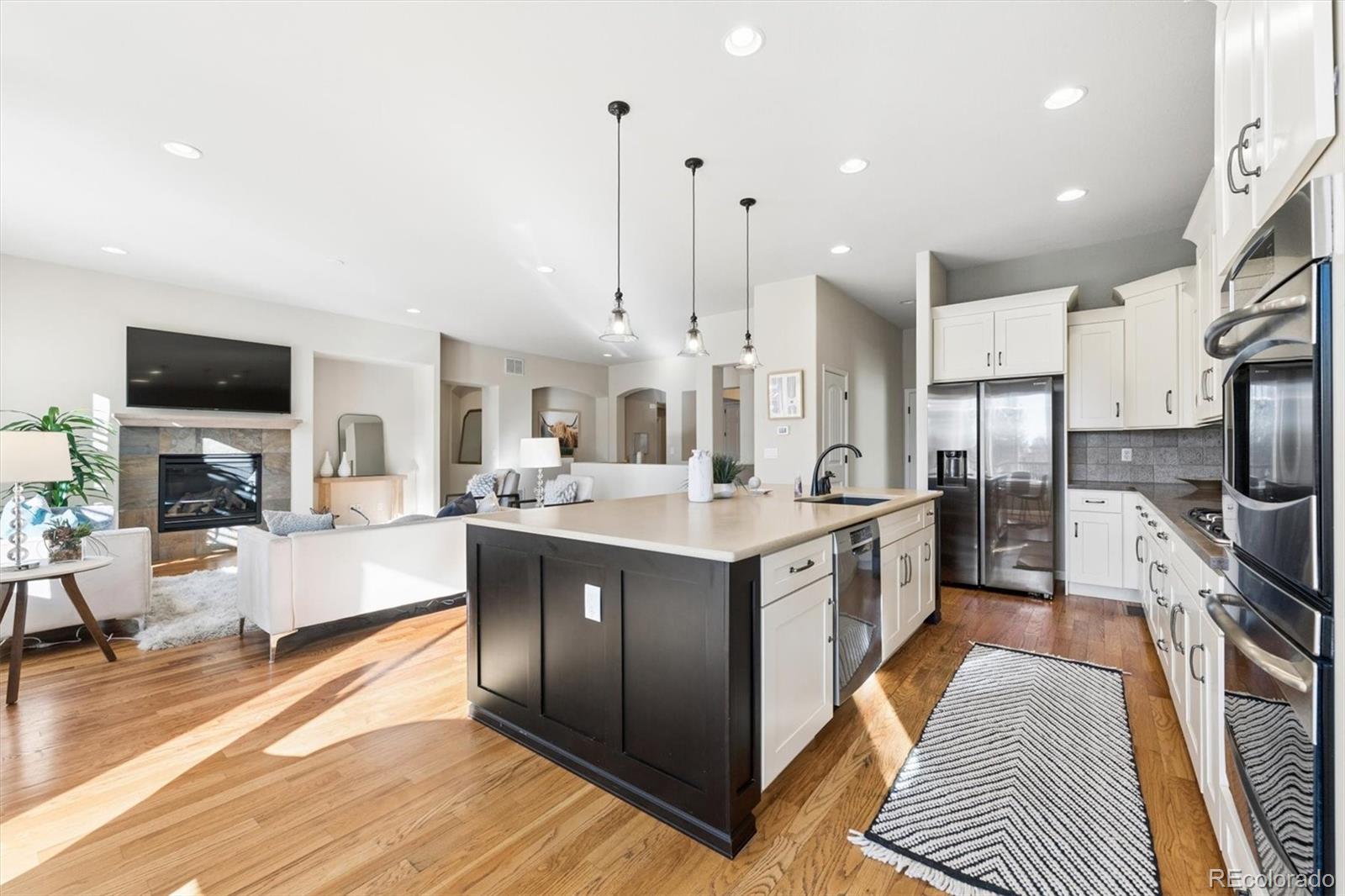 25412 E Quarto Place