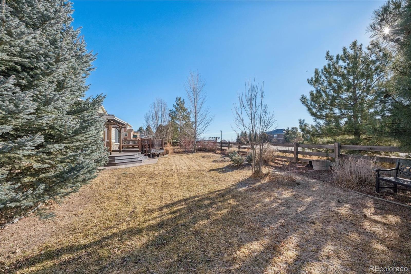 25412 E Quarto Place