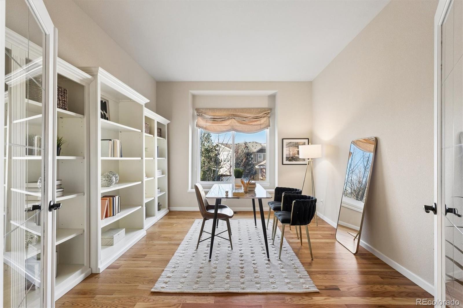 25412 E Quarto Place