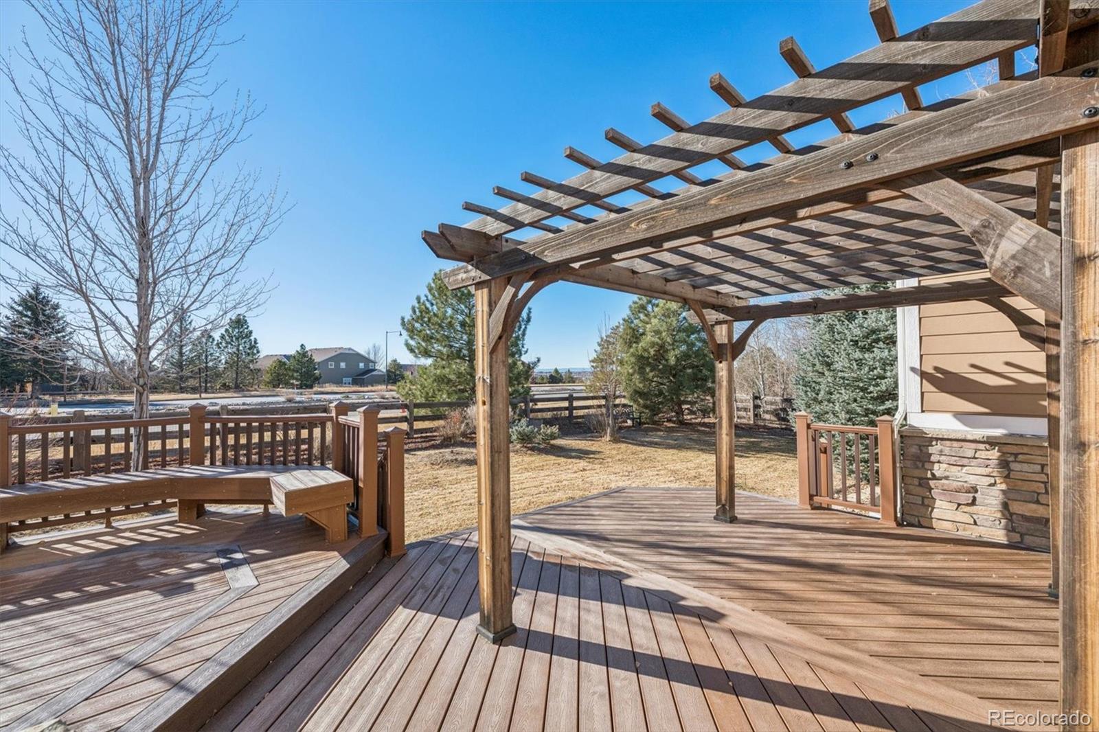 25412 E Quarto Place