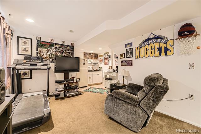 11746 Elizabeth Circle