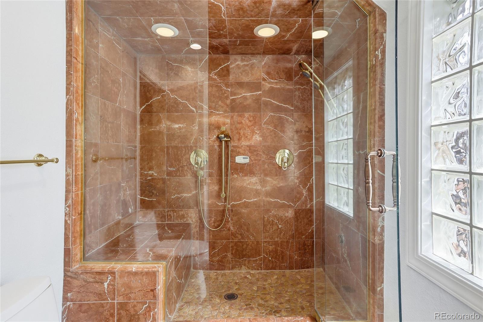 1810 W Exposition Avenue