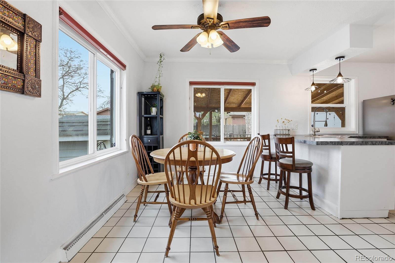 1810 W Exposition Avenue