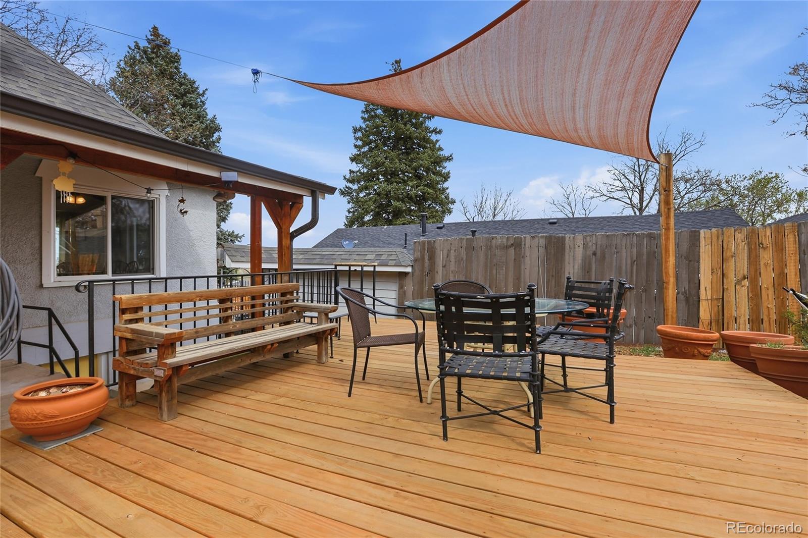 1810 W Exposition Avenue