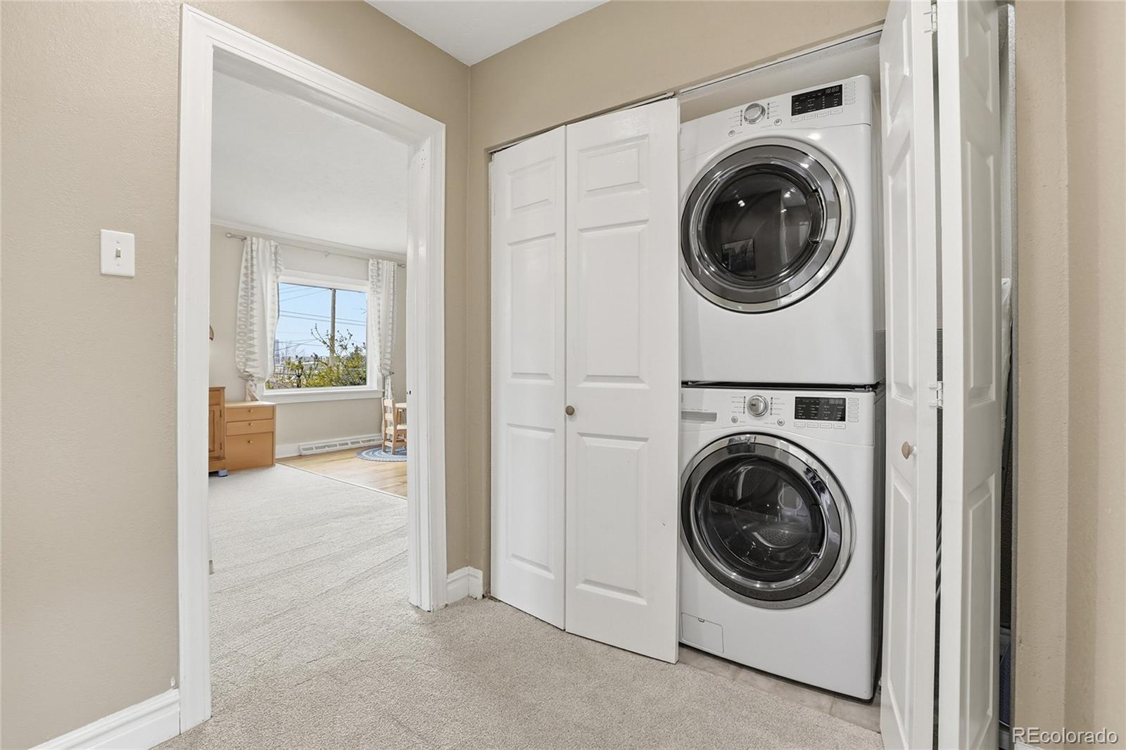 1810 W Exposition Avenue