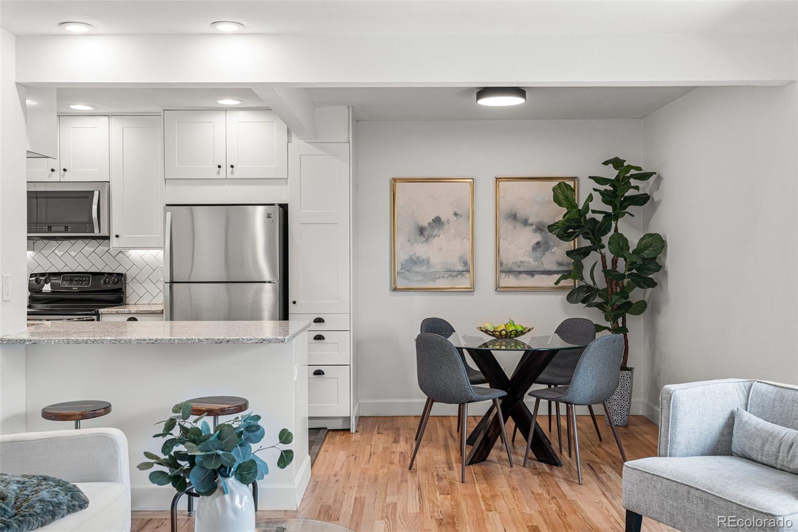 2393 S Raleigh Street