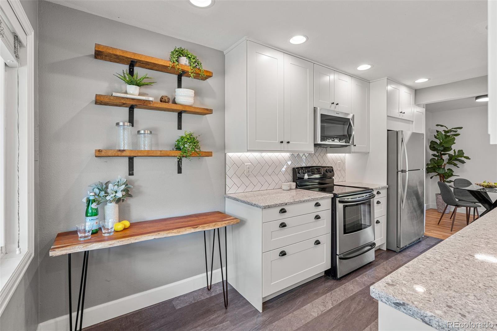 2393 S Raleigh Street