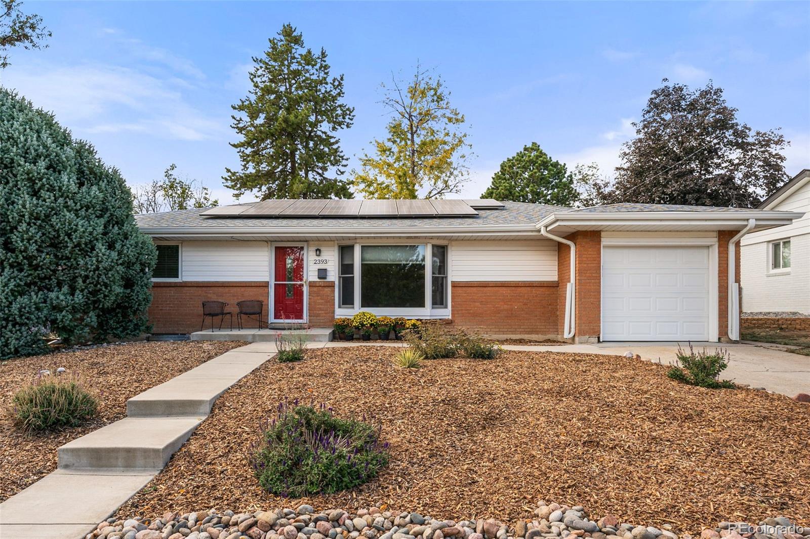 2393 S Raleigh Street