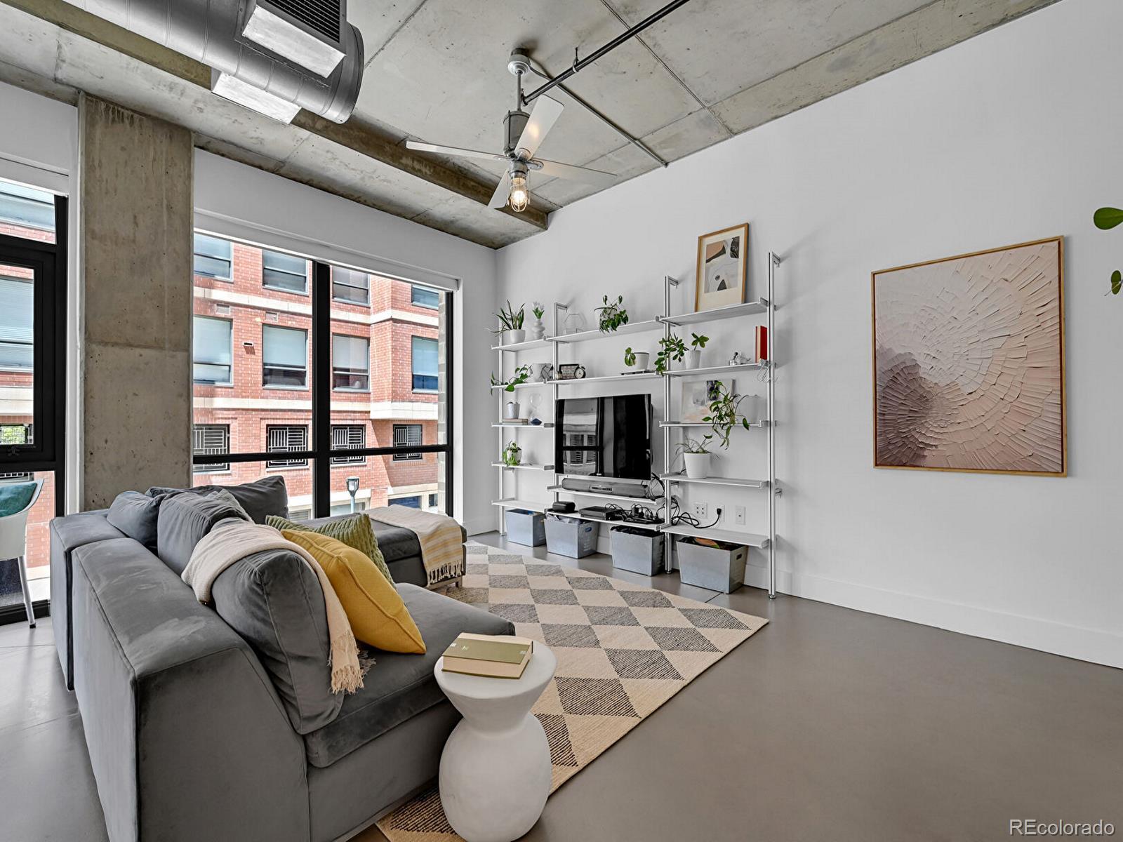 2100 16th Street Unit: 204