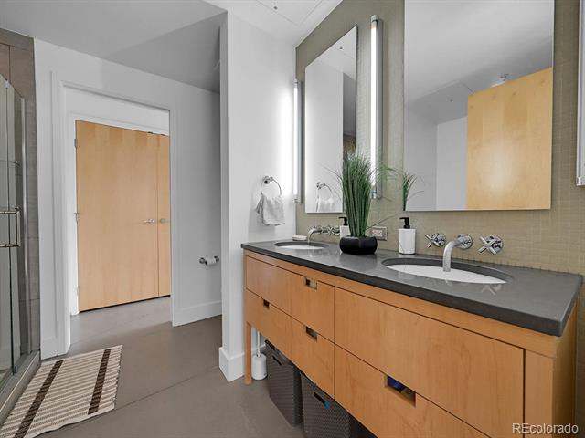 2100 16th Street Unit: 204