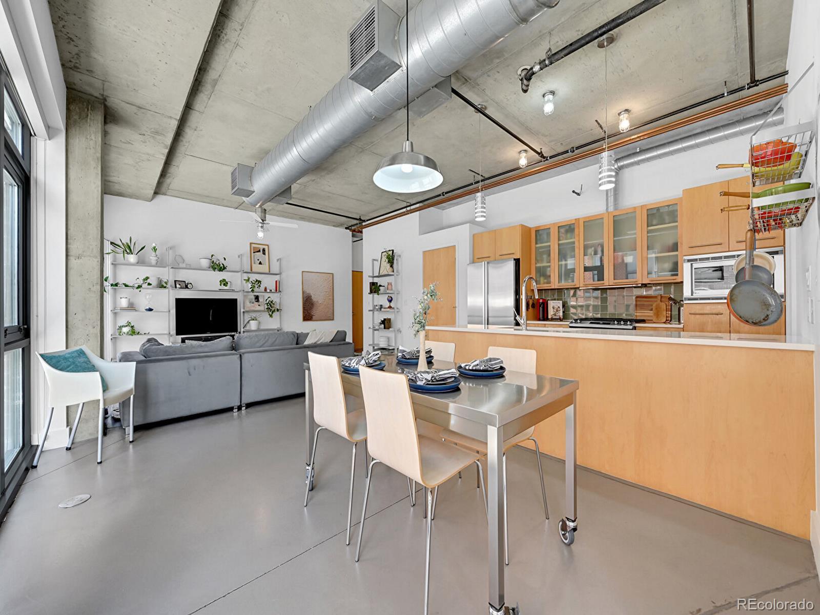 2100 16th Street Unit: 204