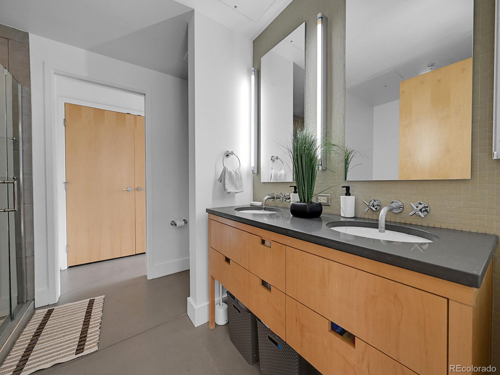 2100 16th Street Unit: 204