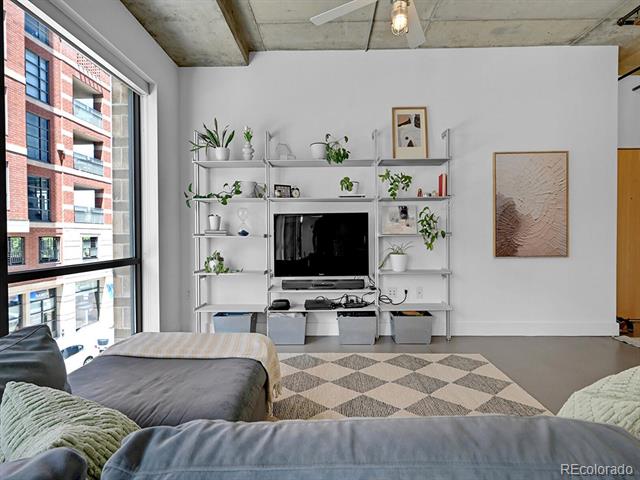 2100 16th Street Unit: 204