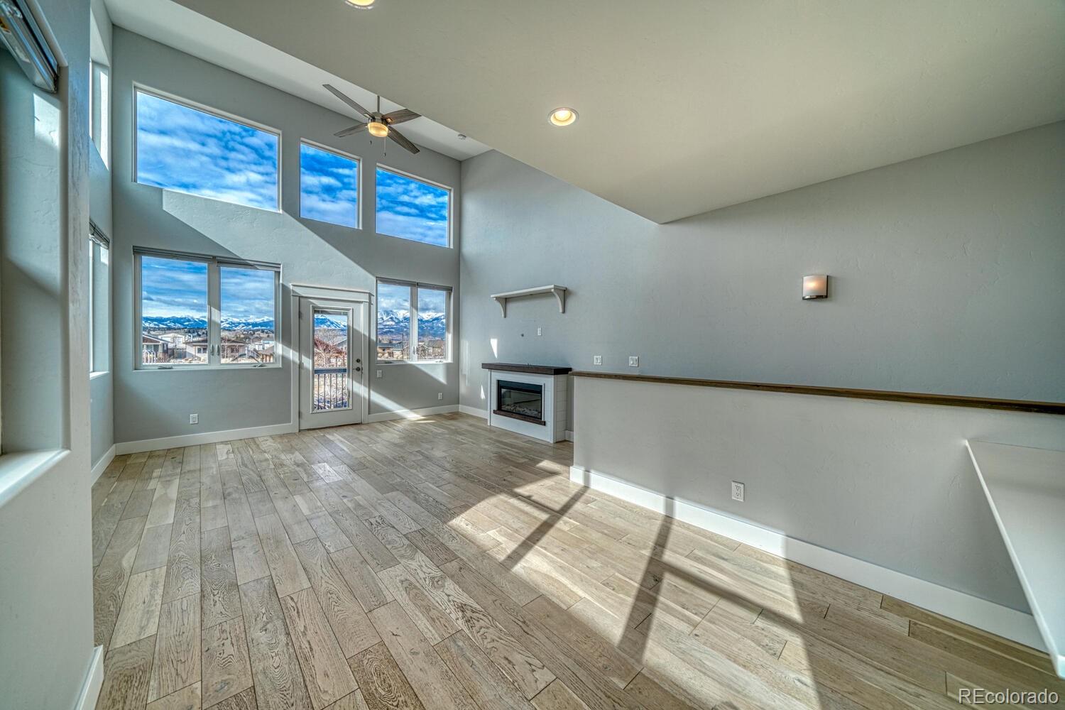 125 Crestone Mesa Drive Unit: B