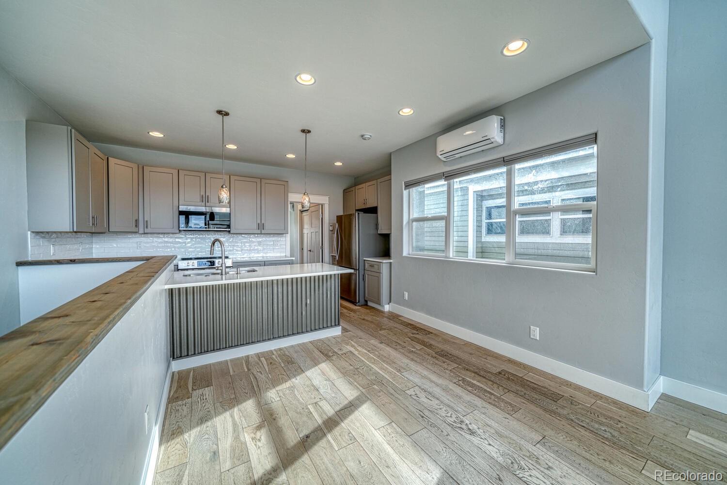 125 Crestone Mesa Drive Unit: B