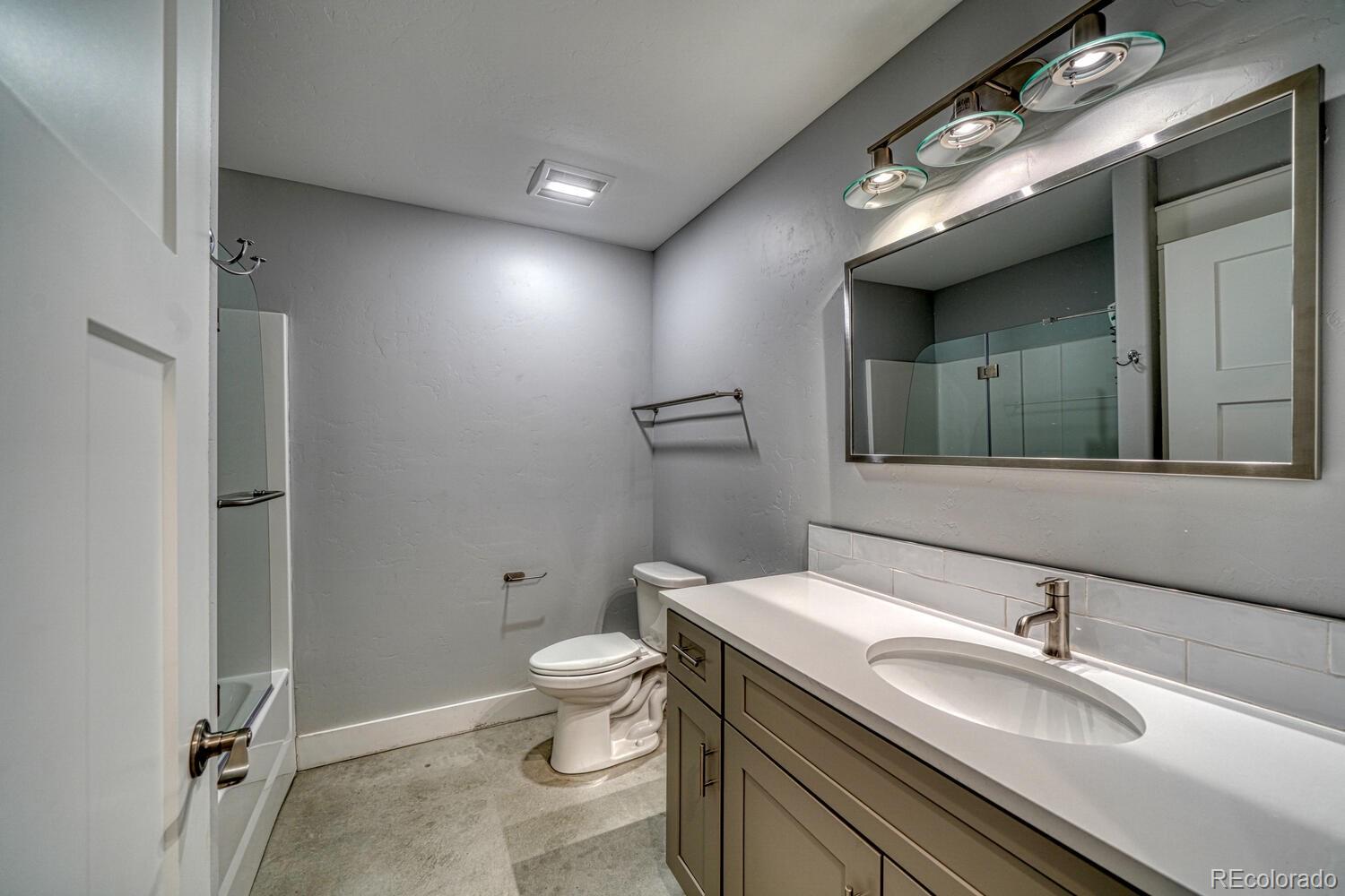 125 Crestone Mesa Drive Unit: B