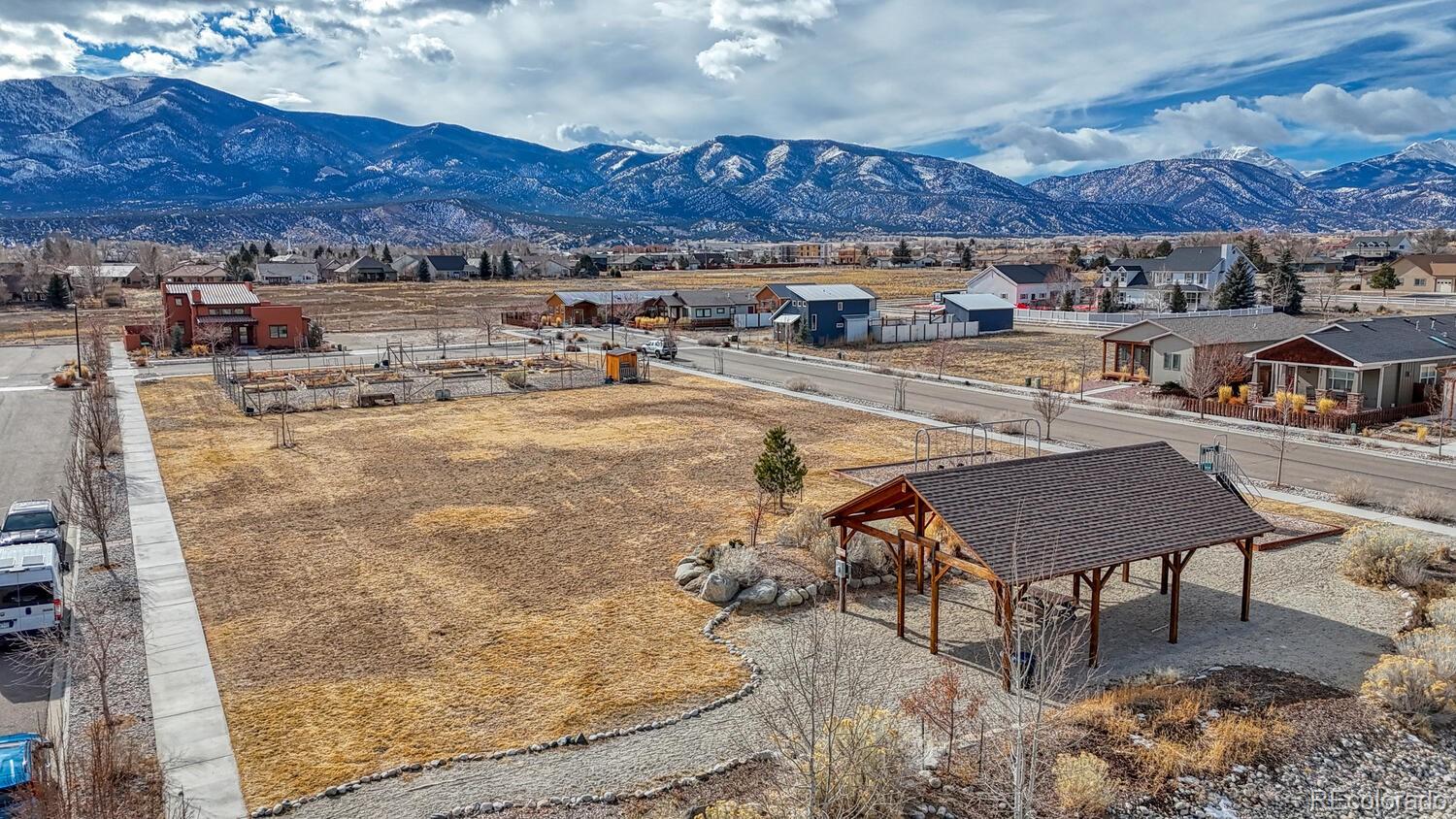 125 Crestone Mesa Drive Unit: B