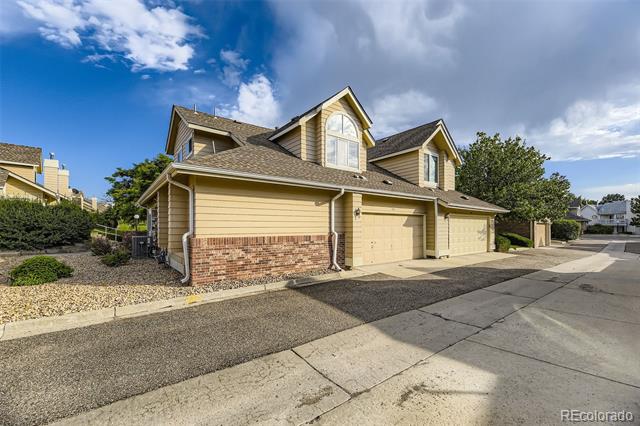 2117 S Troy Way