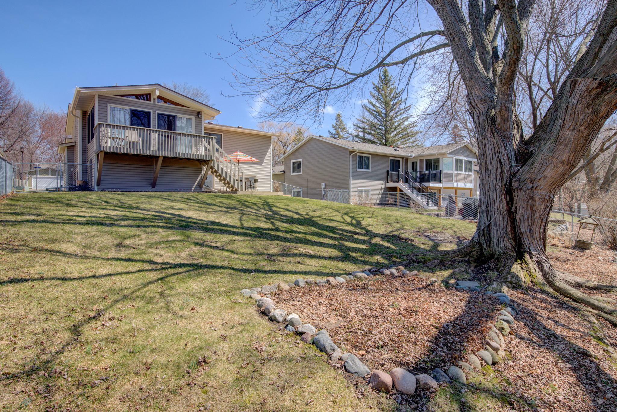 6824 Woodhill Trail