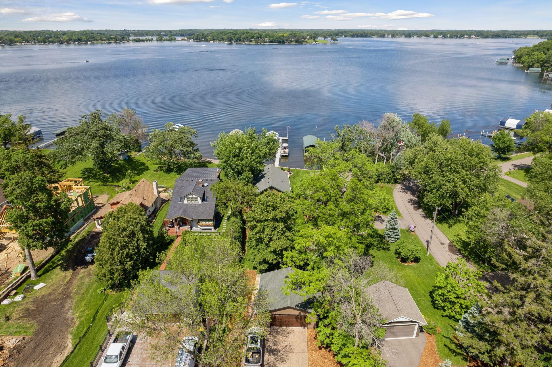 2256 Shadywood Road