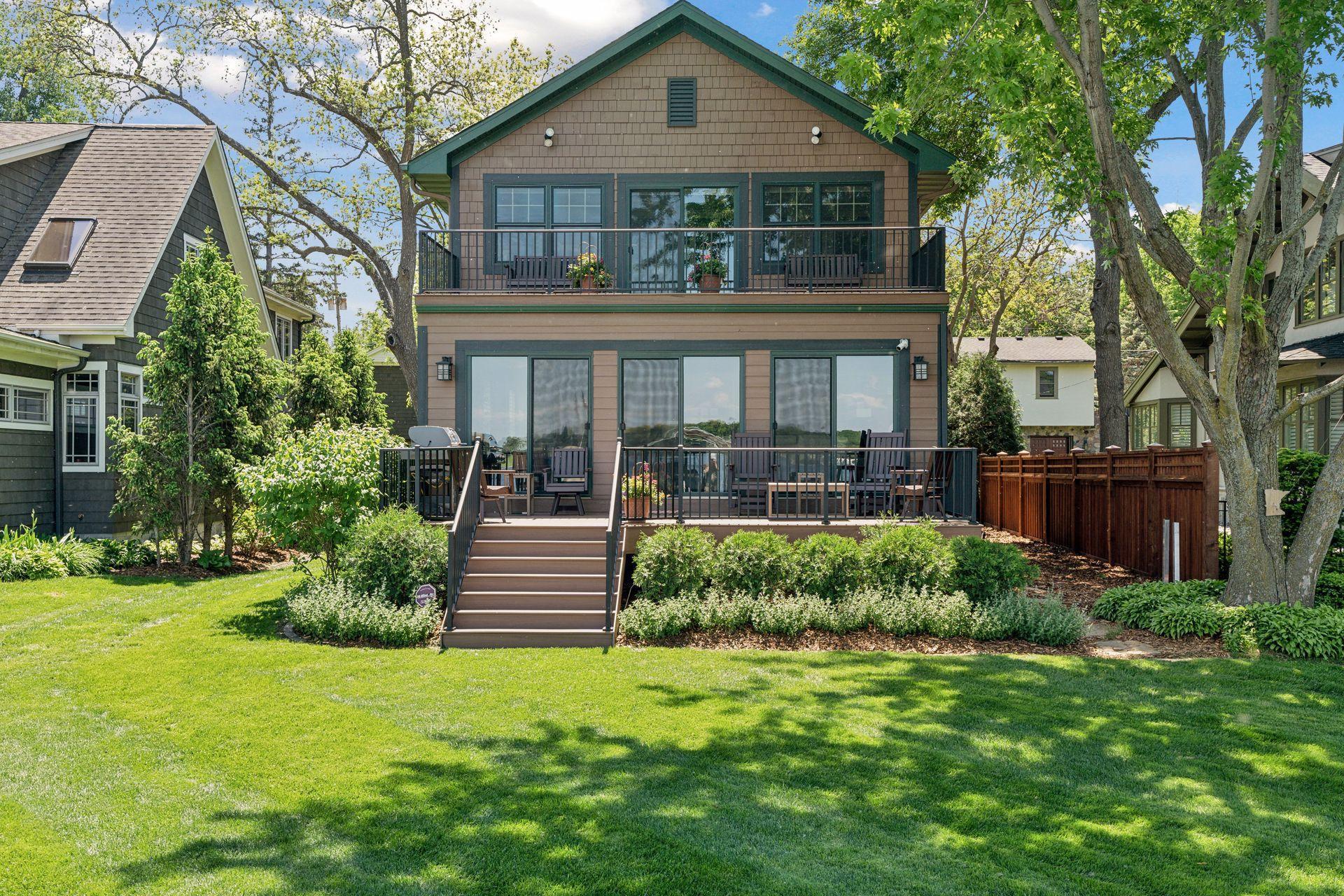 2256 Shadywood Road
