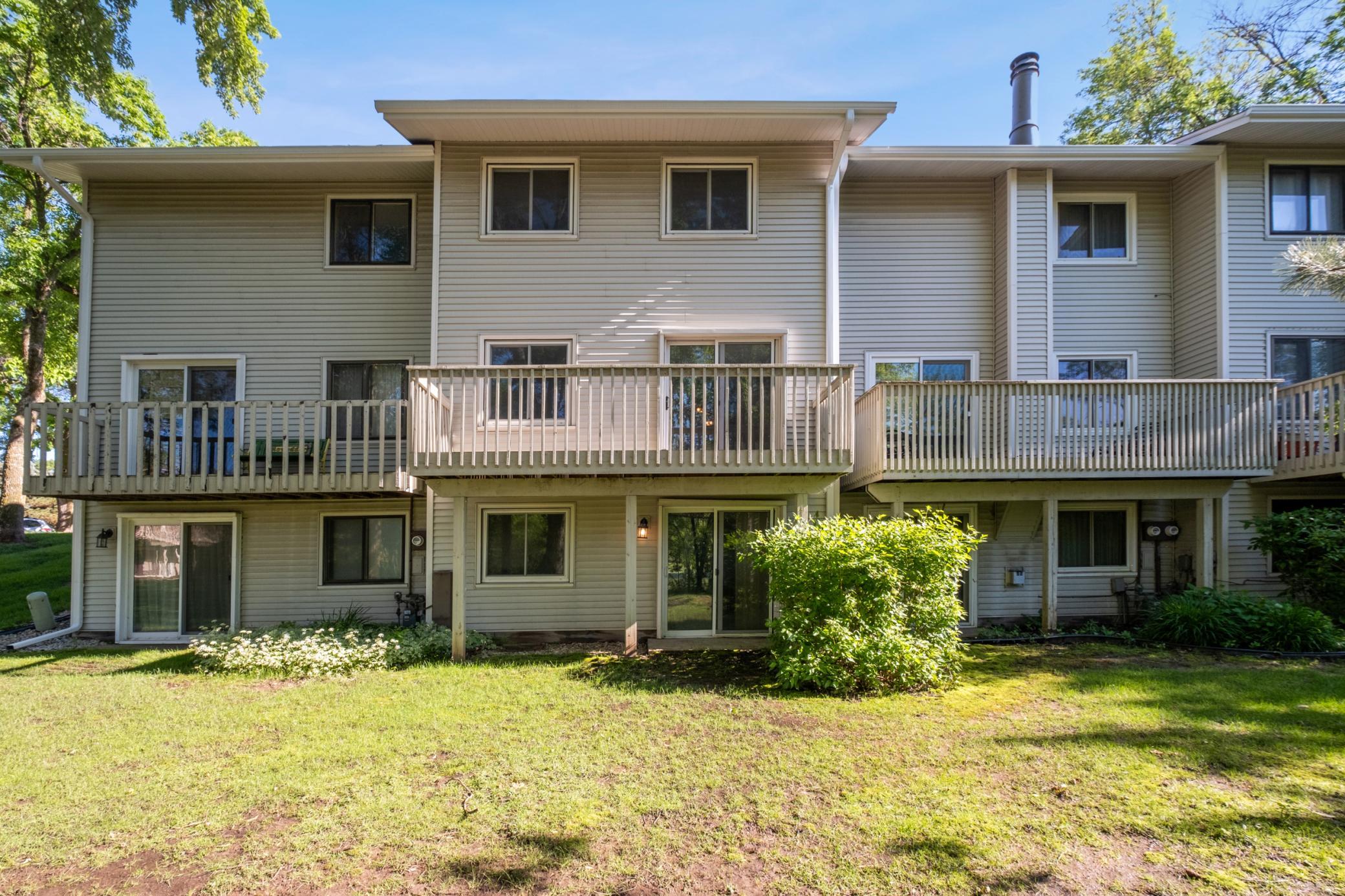 6557 40th Street N