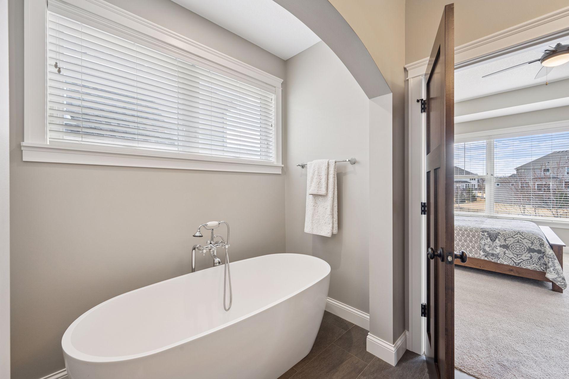 12809 Lake Vista Lane