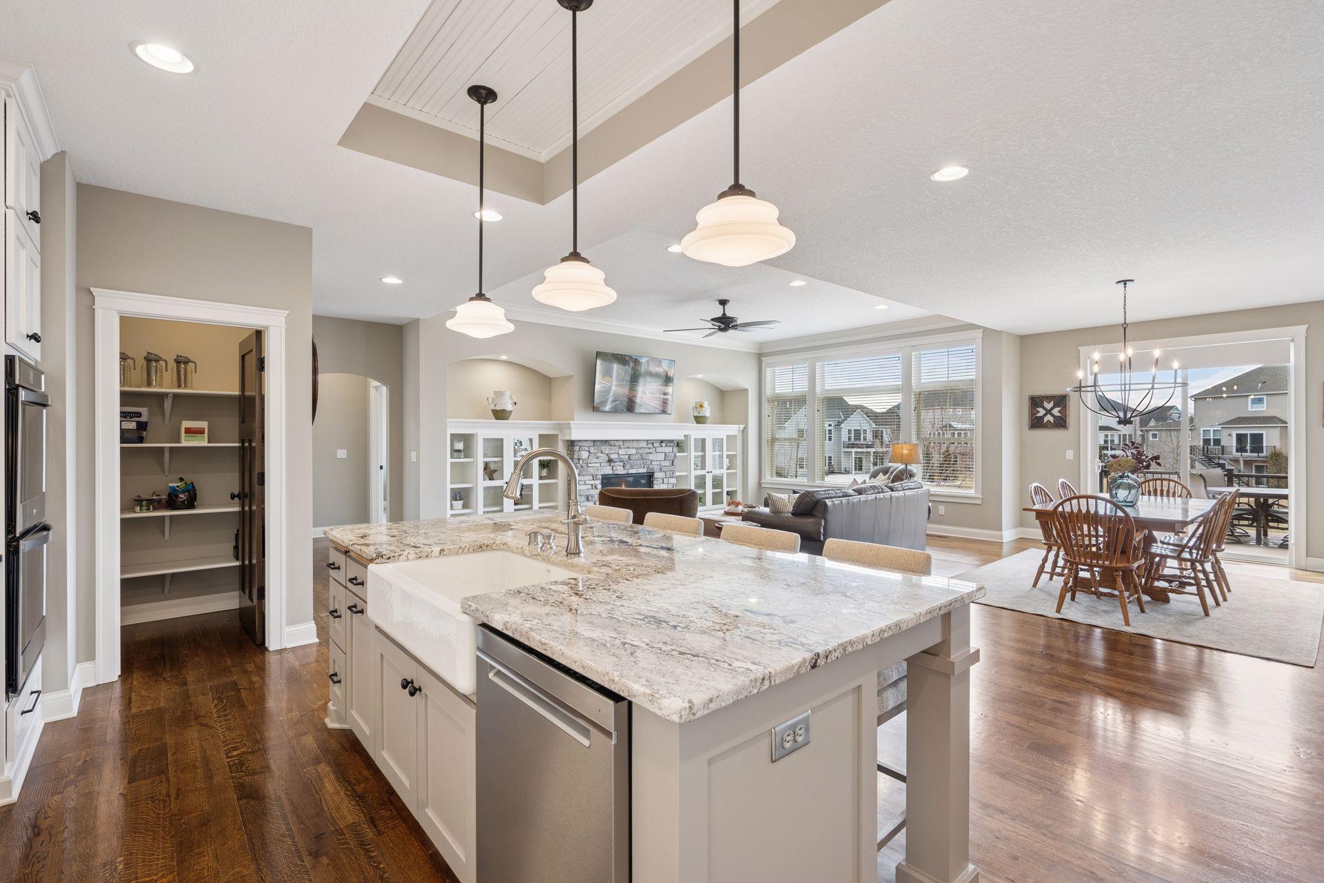 12809 Lake Vista Lane