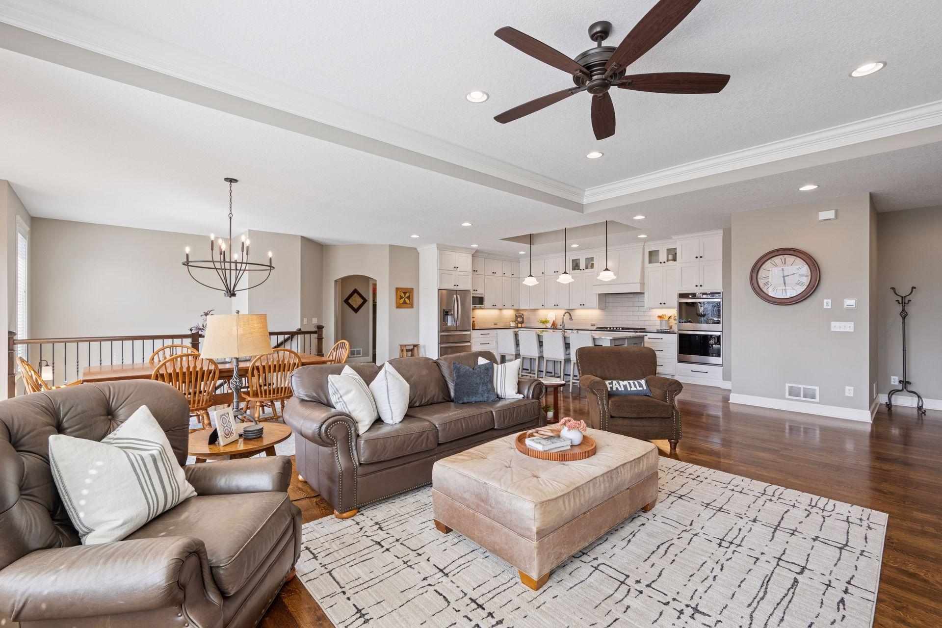 12809 Lake Vista Lane