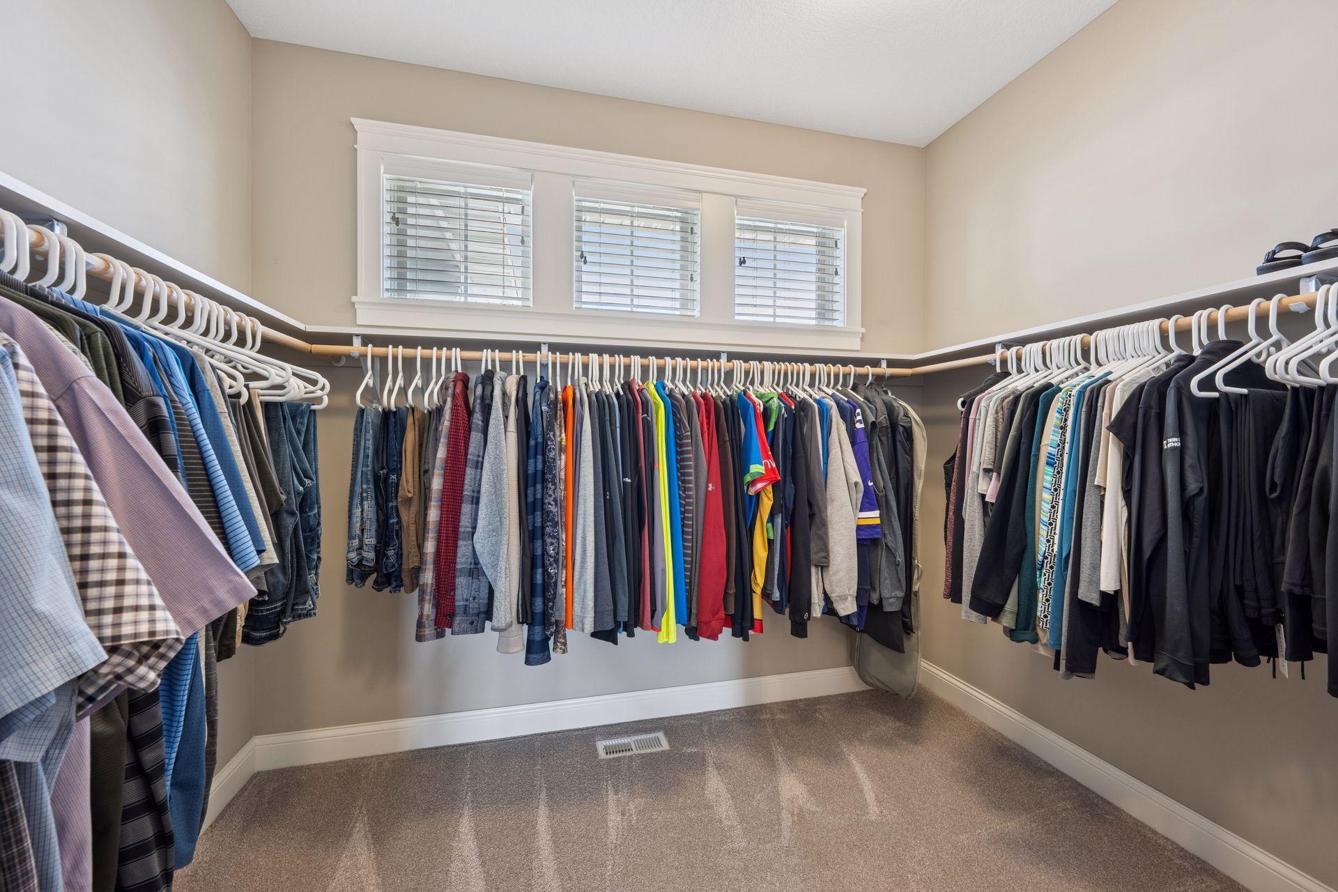 12809 Lake Vista Lane