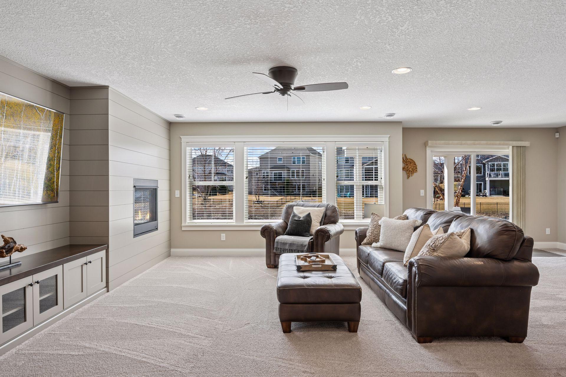 12809 Lake Vista Lane