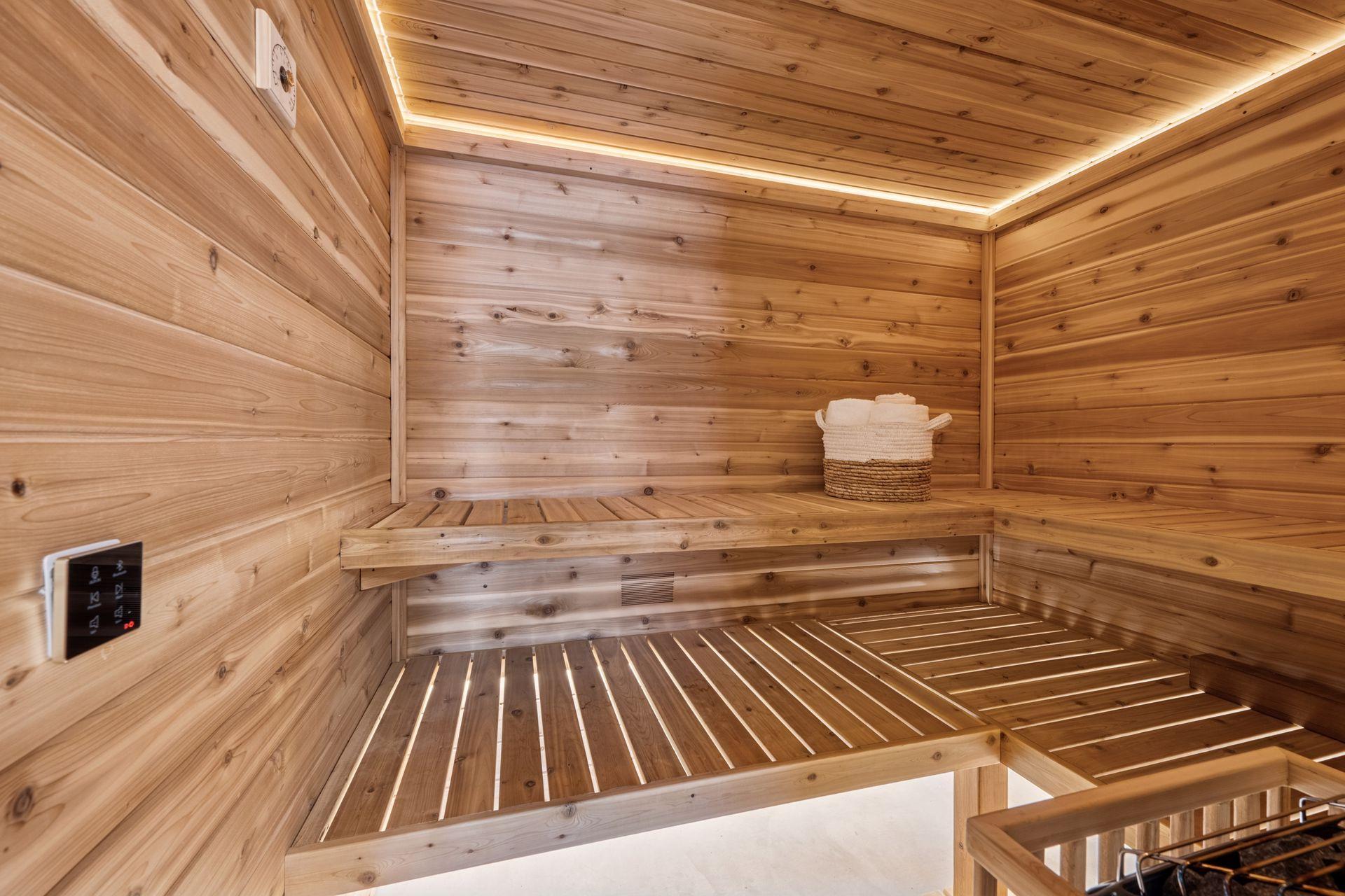 12809 Lake Vista Lane