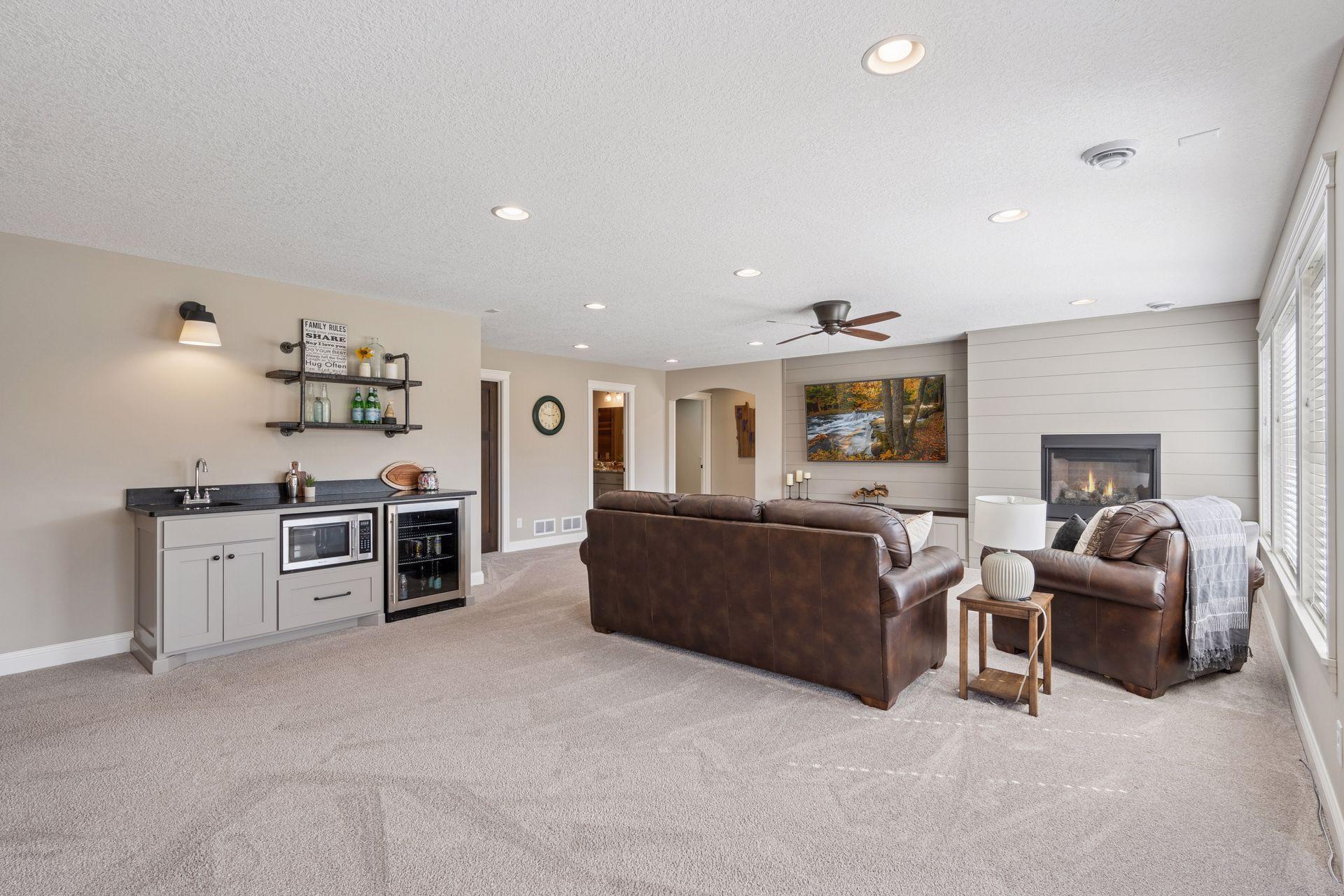 12809 Lake Vista Lane