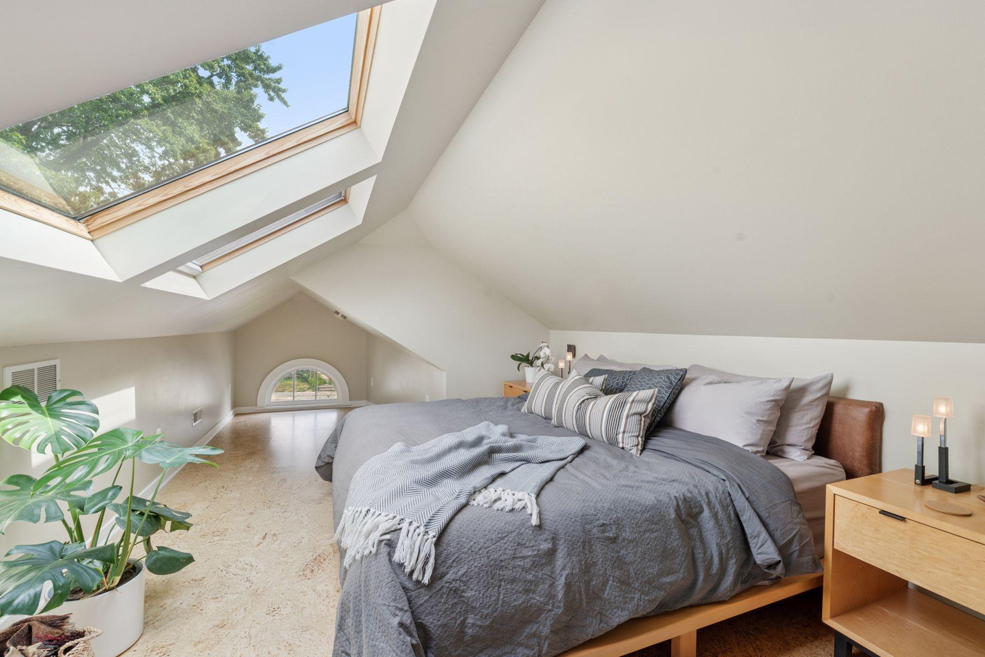 5056 Bloomington Avenue