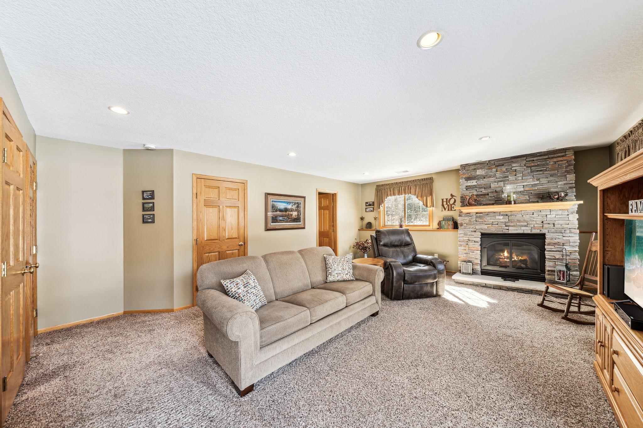 105 145th Lane NE