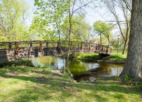 4832 Bloomington Avenue