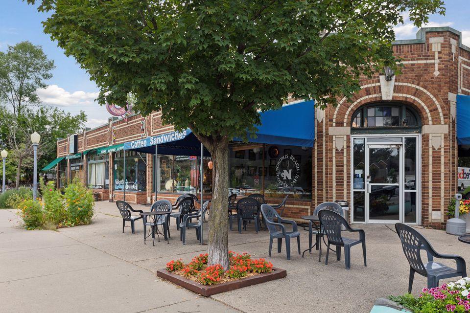 4832 Bloomington Avenue