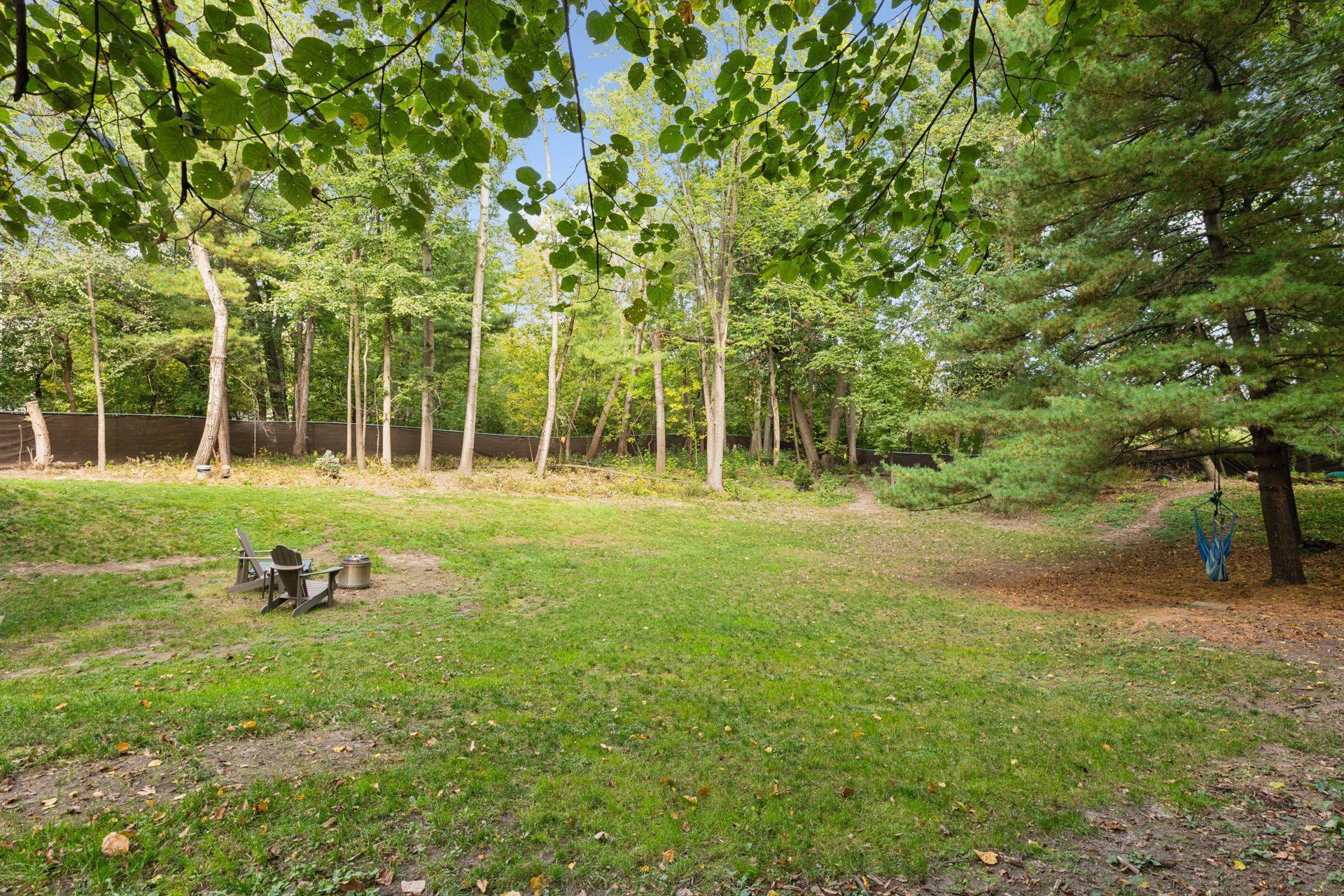 312 Pineview Lane N