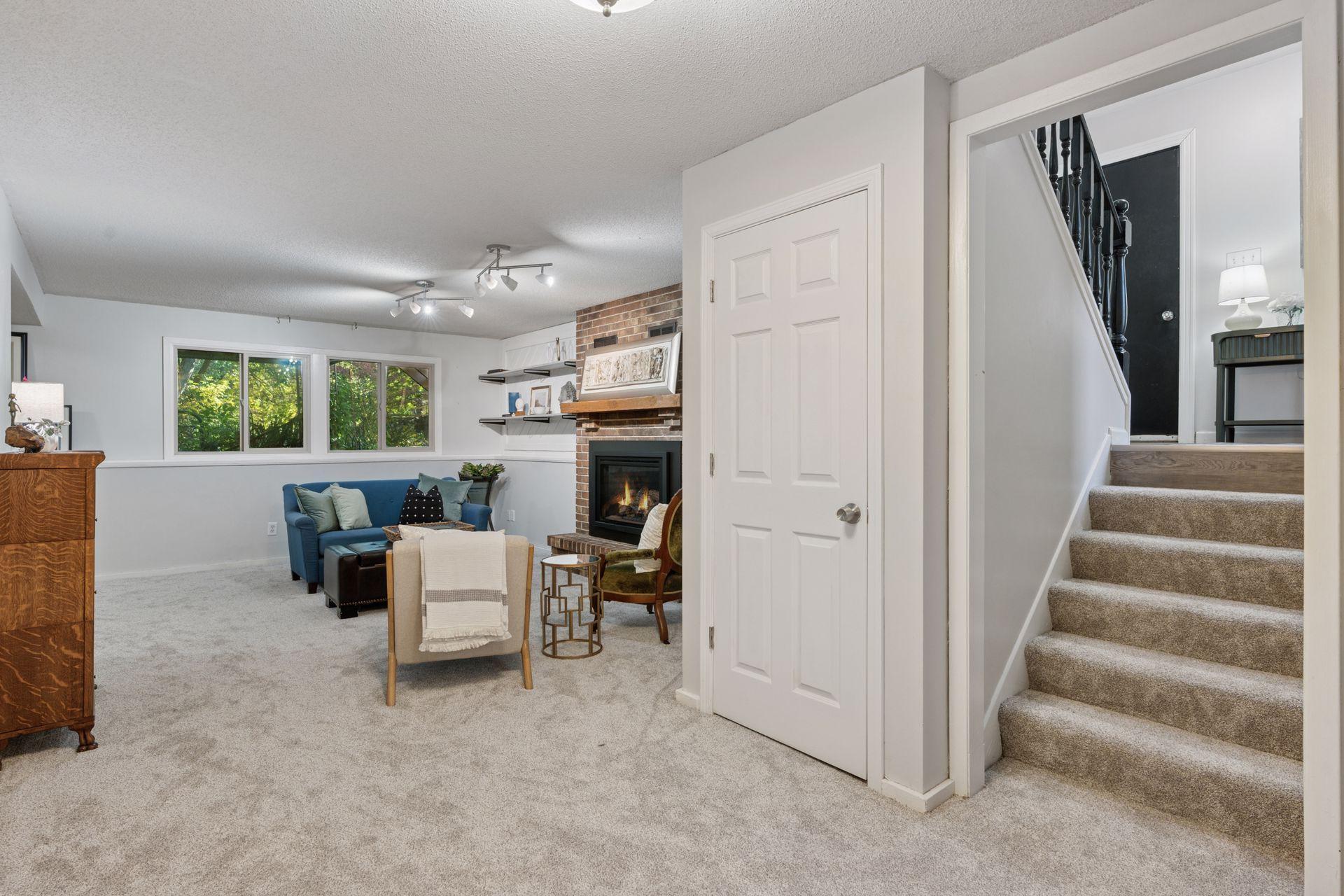 7244 Quantico Lane N