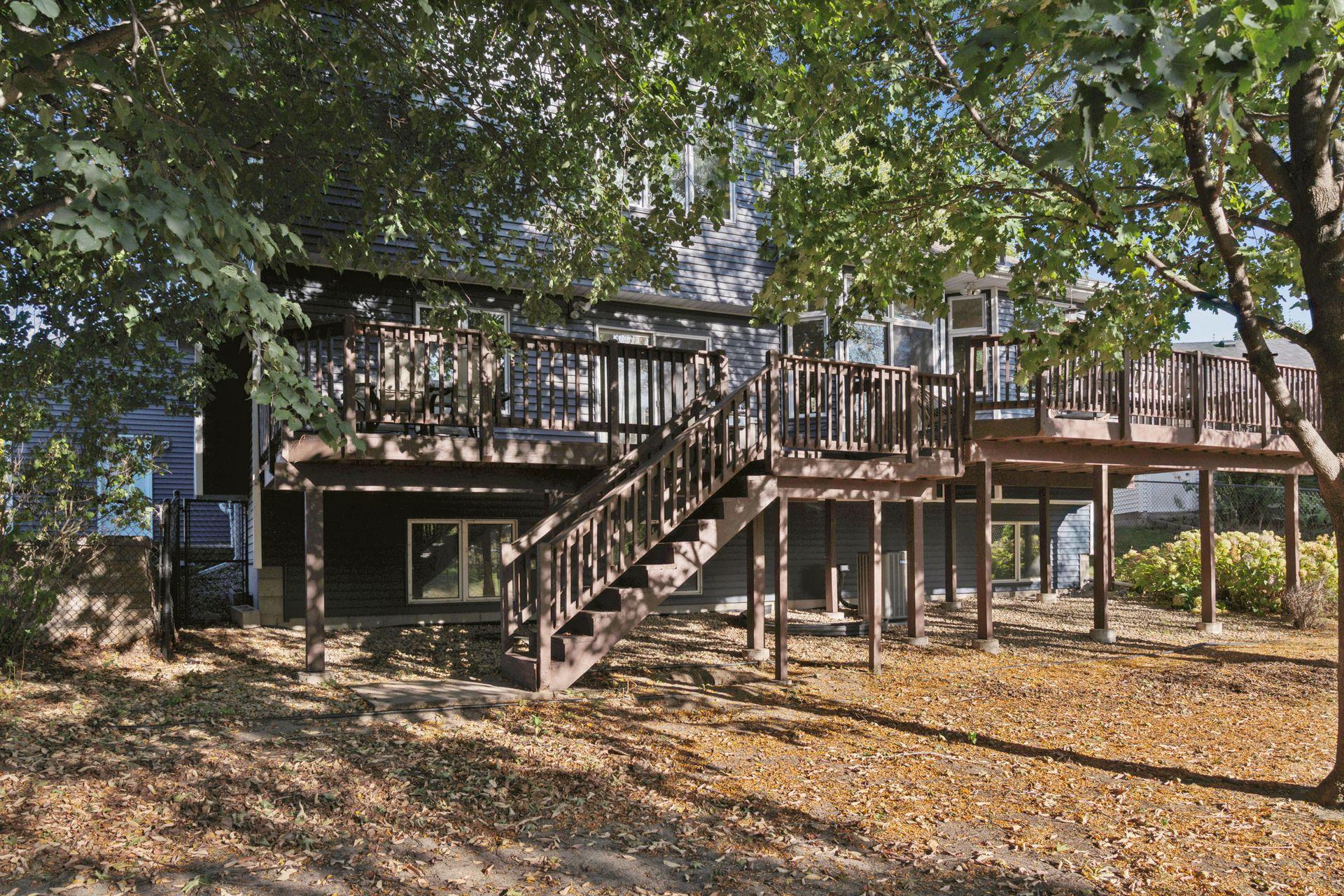 5333 89th Crescent Circle N