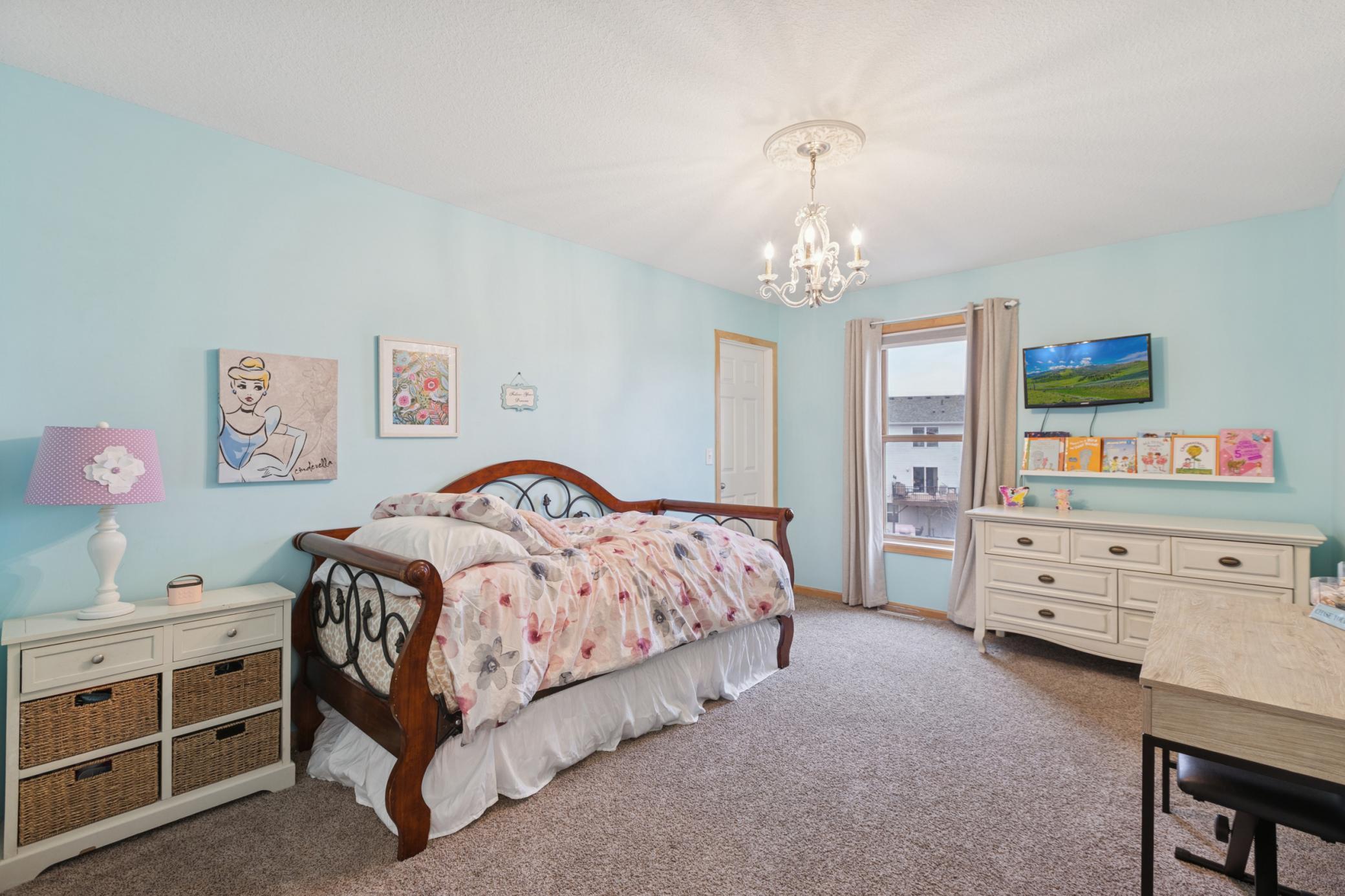 1162 Hidden Creek Boulevard